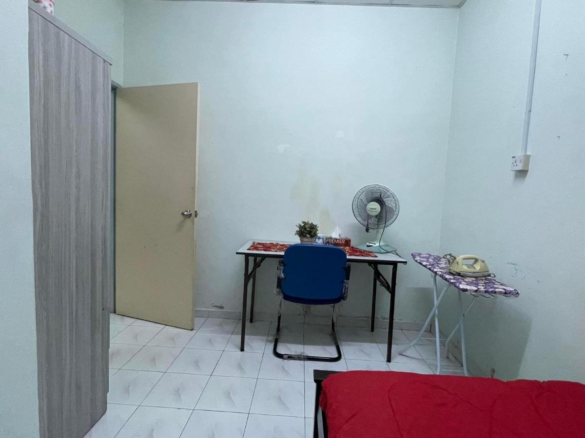 Homestaymuslim Di Teluk Intan Exterior foto